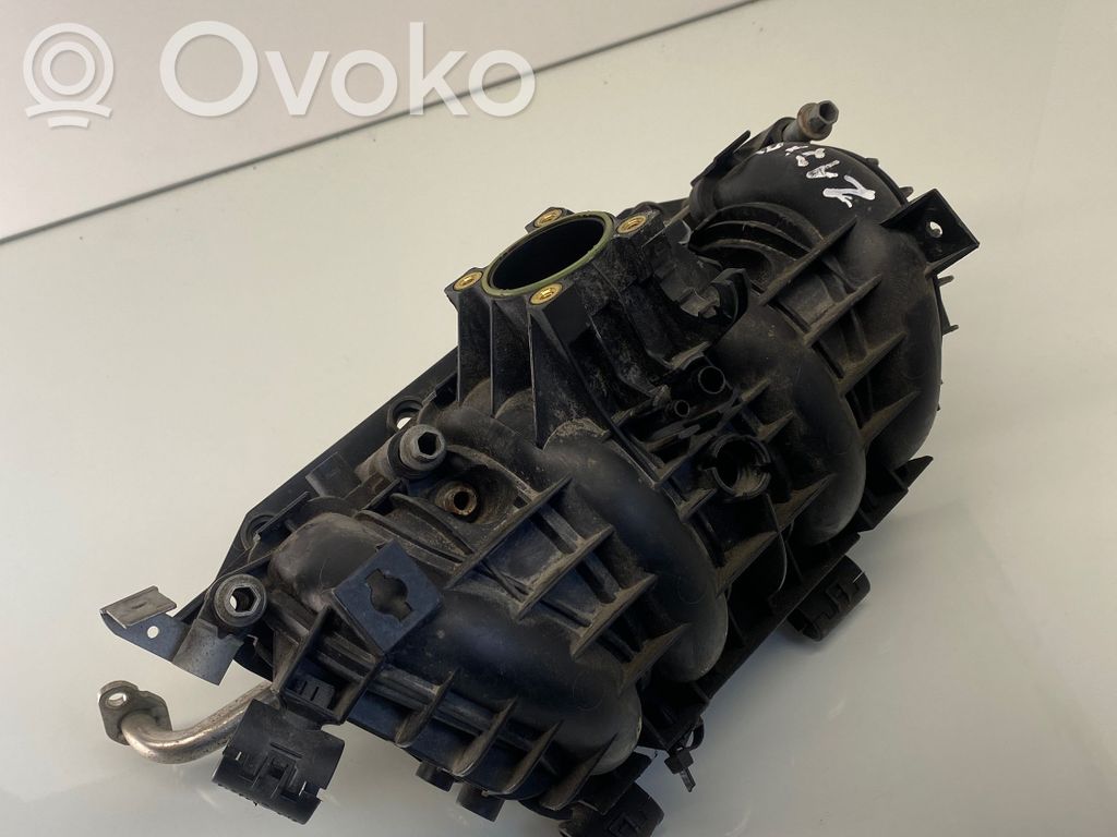 Opel Corsa C Kolektorius įsiurbimo 