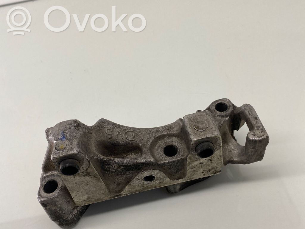 Citroen Berlingo Engine mounting bracket 