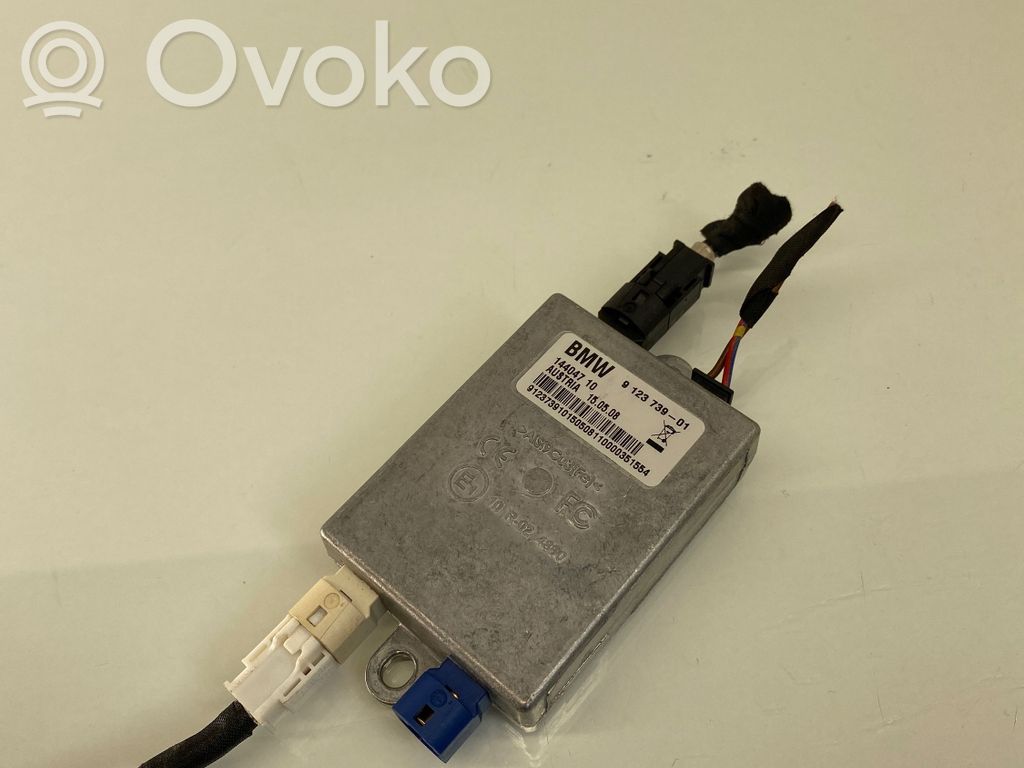 BMW 5 E60 E61 Antenas vadības bloks 