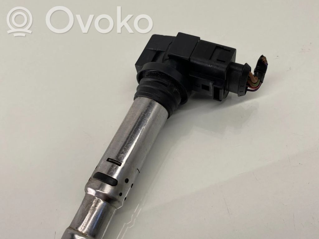 Volkswagen Golf V High voltage ignition coil 
