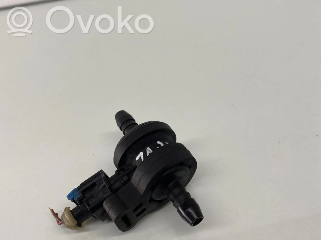 Opel Astra H Zawór ciśnienia 