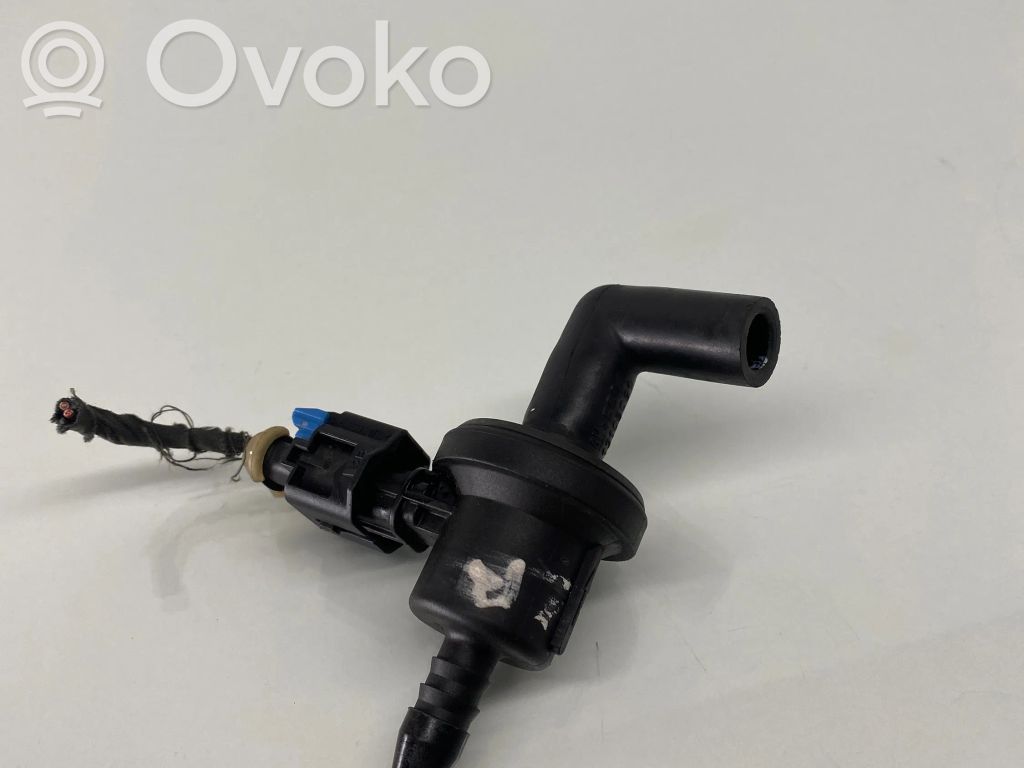 Opel Astra H Zawór ciśnienia 