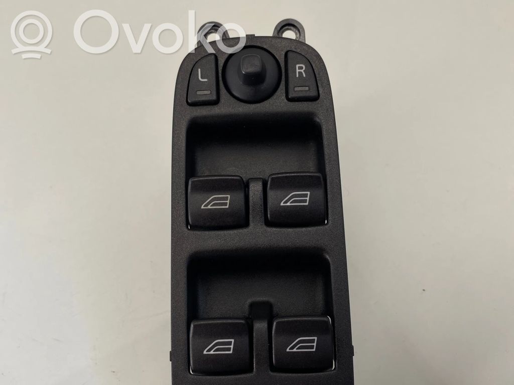 Volvo V50 Electric window control switch 