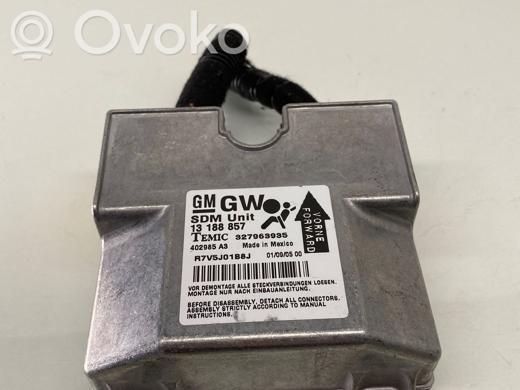 Opel Astra H Airbag control unit/module 