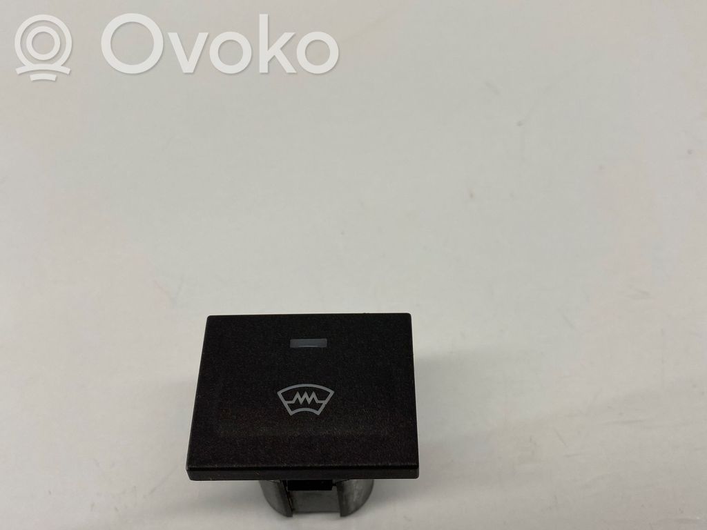 Ford Focus Windscreen/window heater switch 