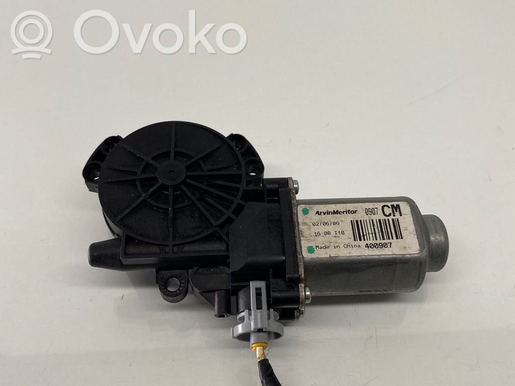 Hyundai Santa Fe Silnik regulatora szyby drzwi przednich 
