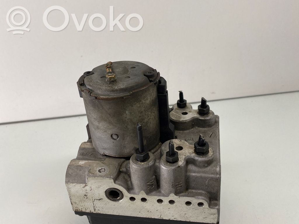 Audi A4 S4 B5 8D ABS Pump 