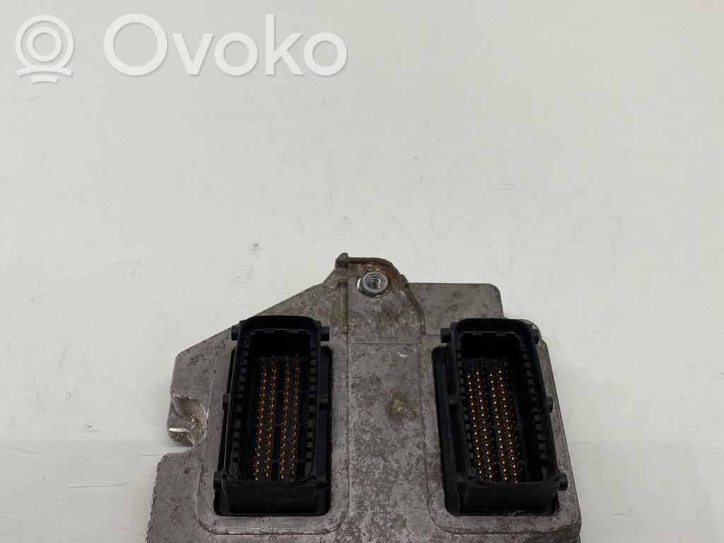 Opel Vectra C Engine control unit/module 