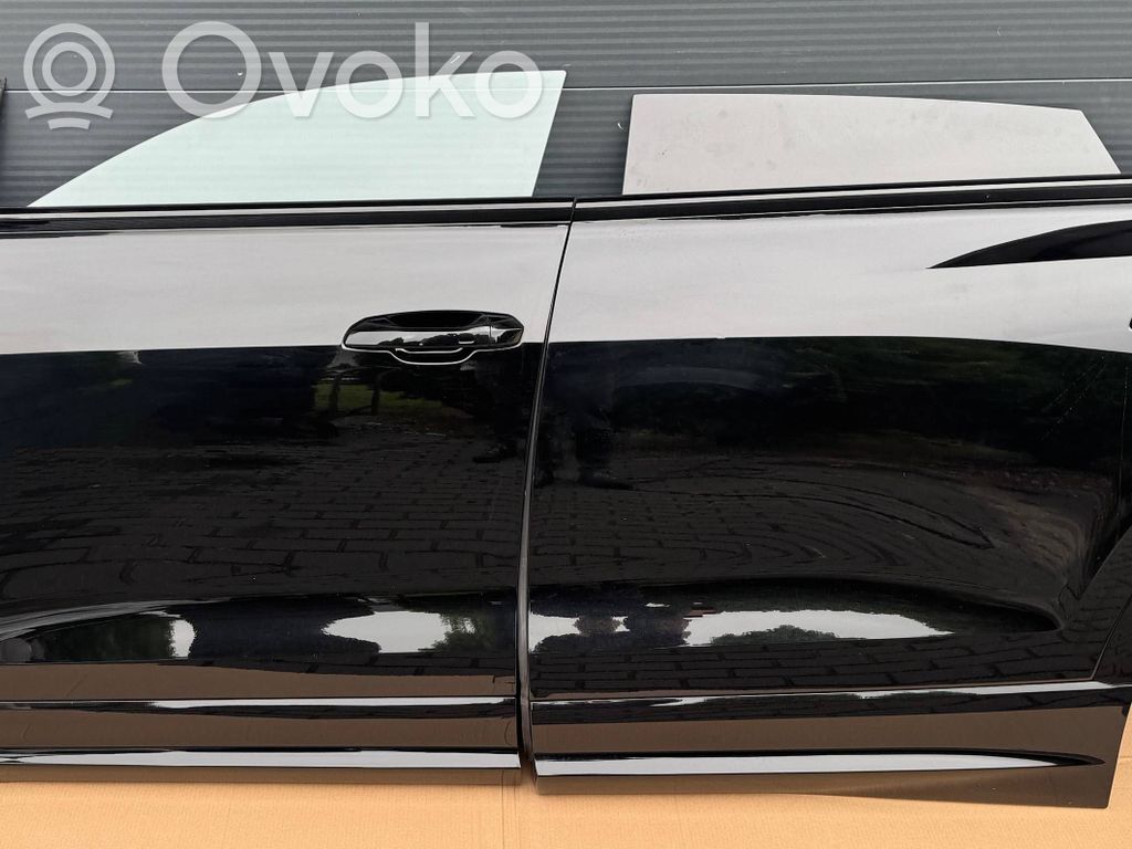 Audi Q8 Puerta delantera 