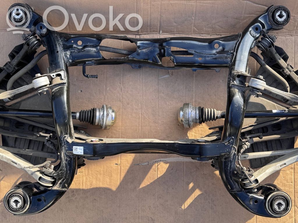 Audi A8 S8 D5 Takapalkki 