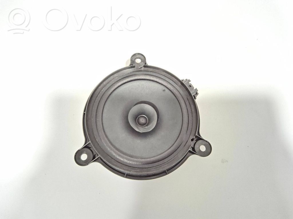 Mazda 2 Rear door speaker 