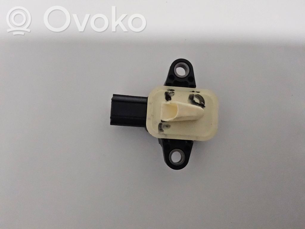 Mazda 2 Airbag deployment crash/impact sensor 