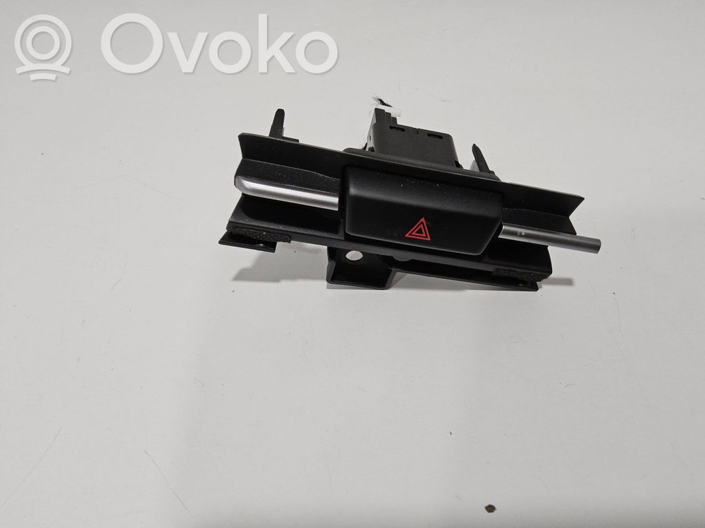 Mazda 2 Hazard light switch 