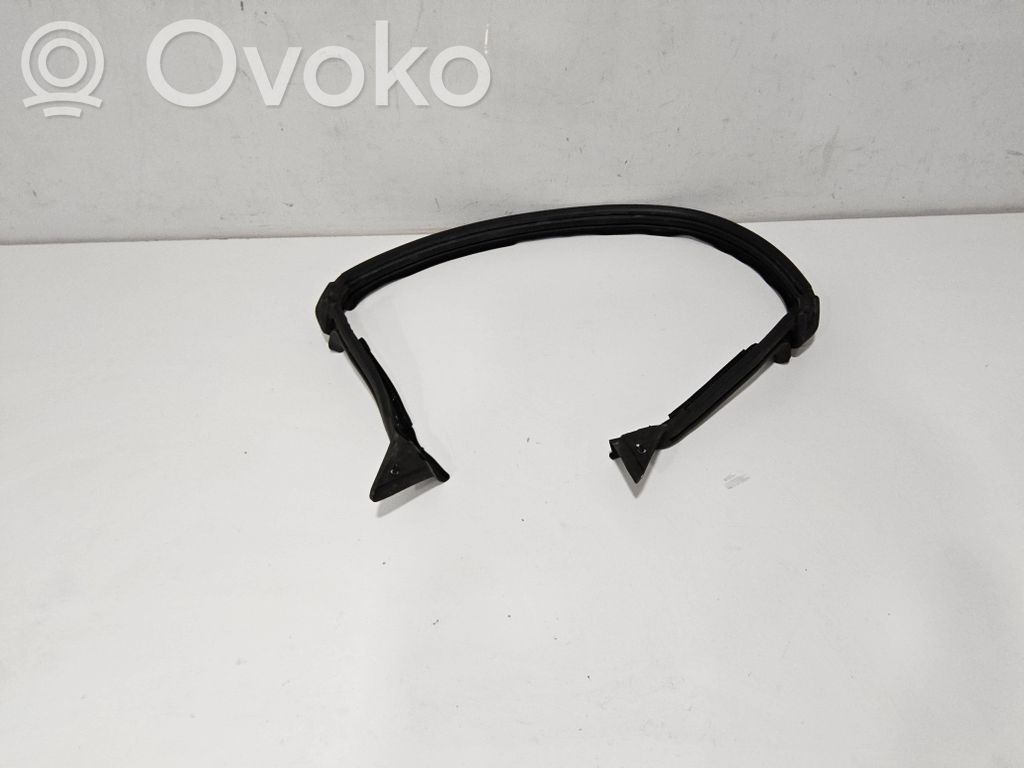 Chevrolet Corvette C8 Front door rubber seal 