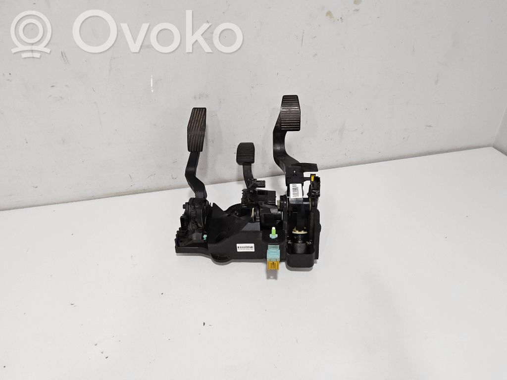 Fiat Tipo Pedal assembly 
