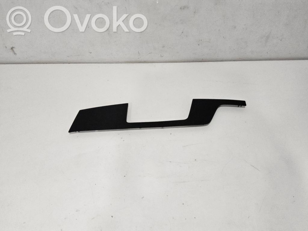 Panel trim   574297,Y0434985