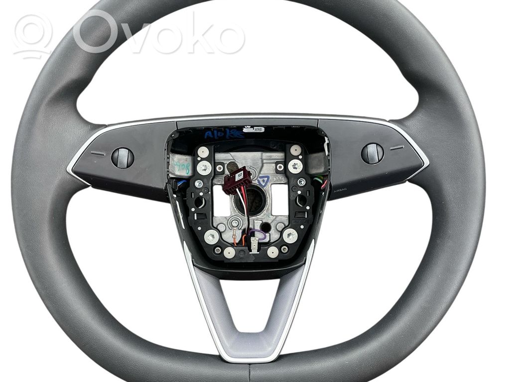 Tesla Model 3 Stūre 
