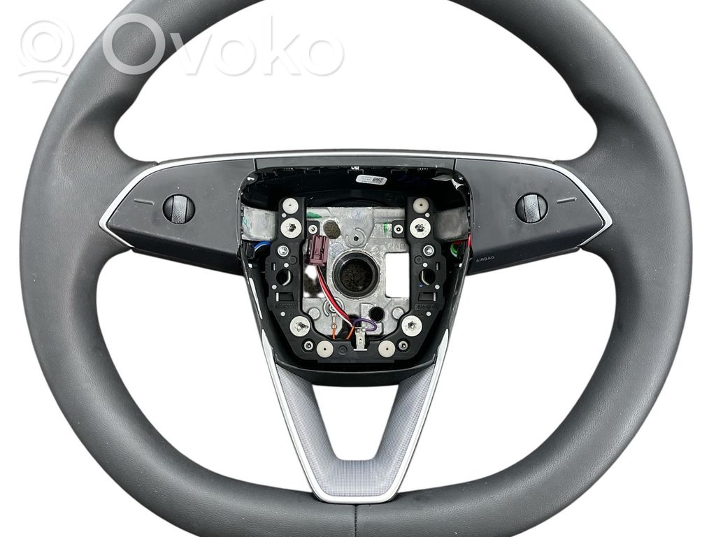 Tesla Model 3 Stūre 