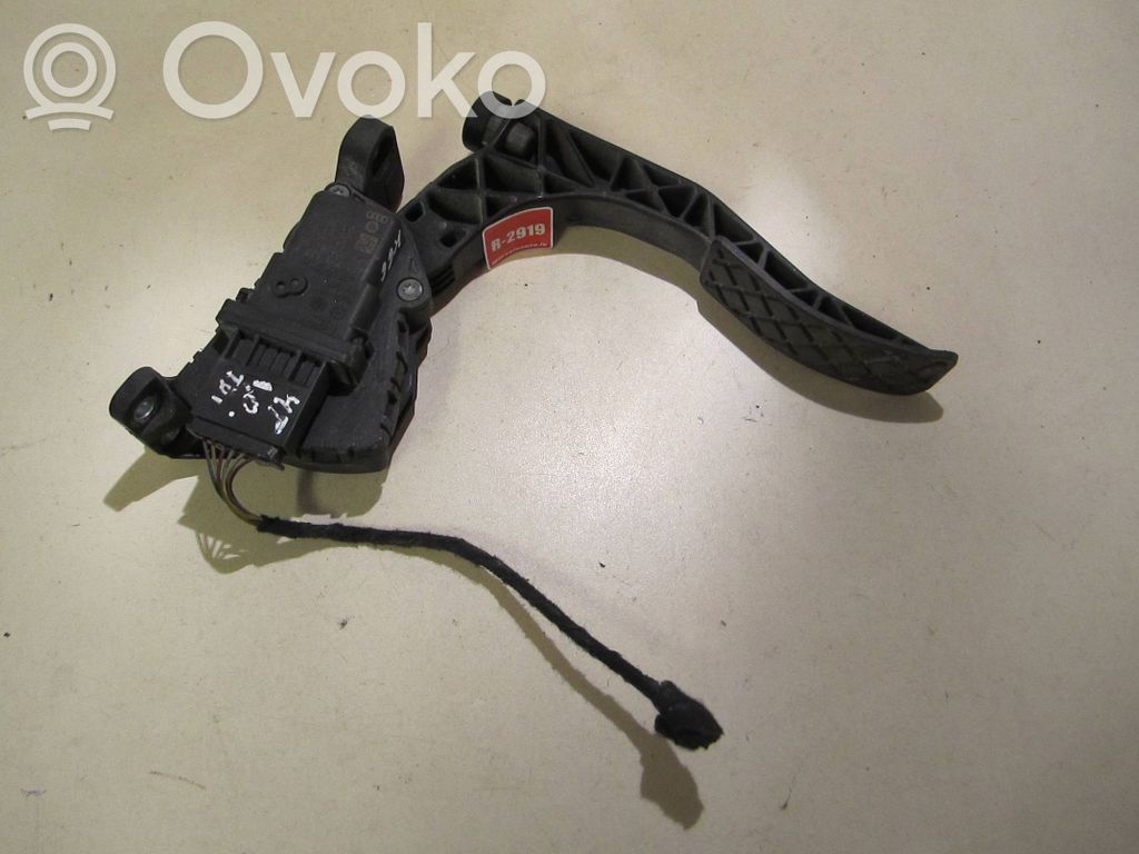 Pedał gazu / przyspieszenia   4F1723523B,260005