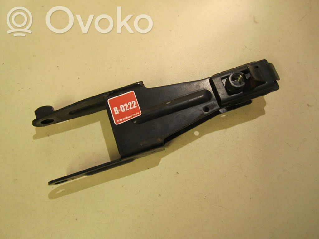 Engine mounting bracket   6754417