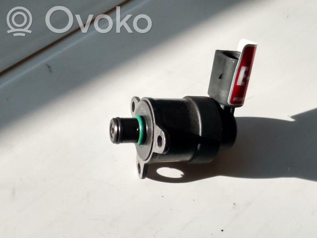 BMW M5 Fuel pressure sensor 