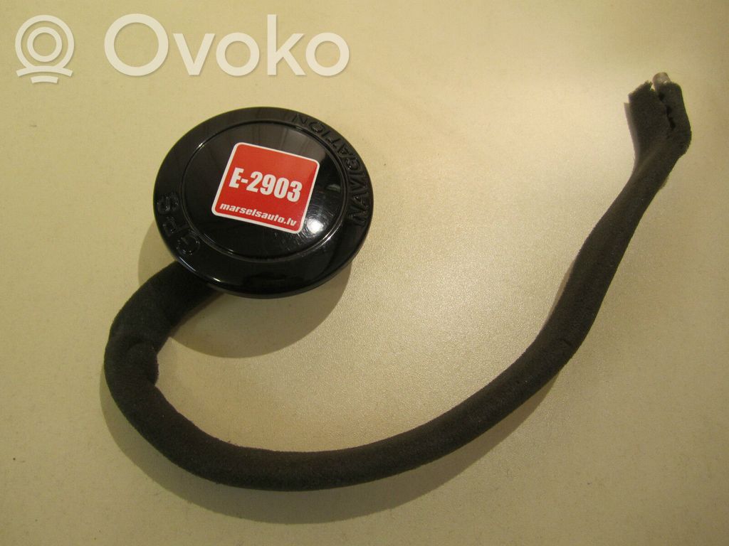 Audi A6 S6 C5 4B GPS-pystyantenni 