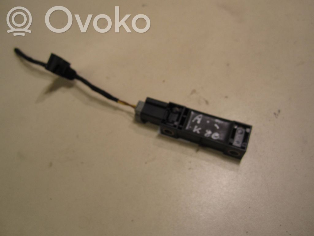 Sensor impacto/accidente para activar Airbag   8Z0959643,281000,0230Z0AVU2A