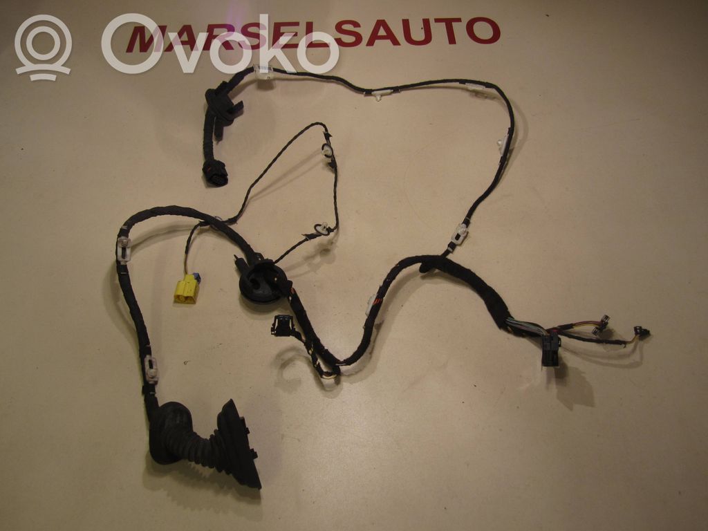 Audi A6 S6 C6 4F Etuoven johtosarja 