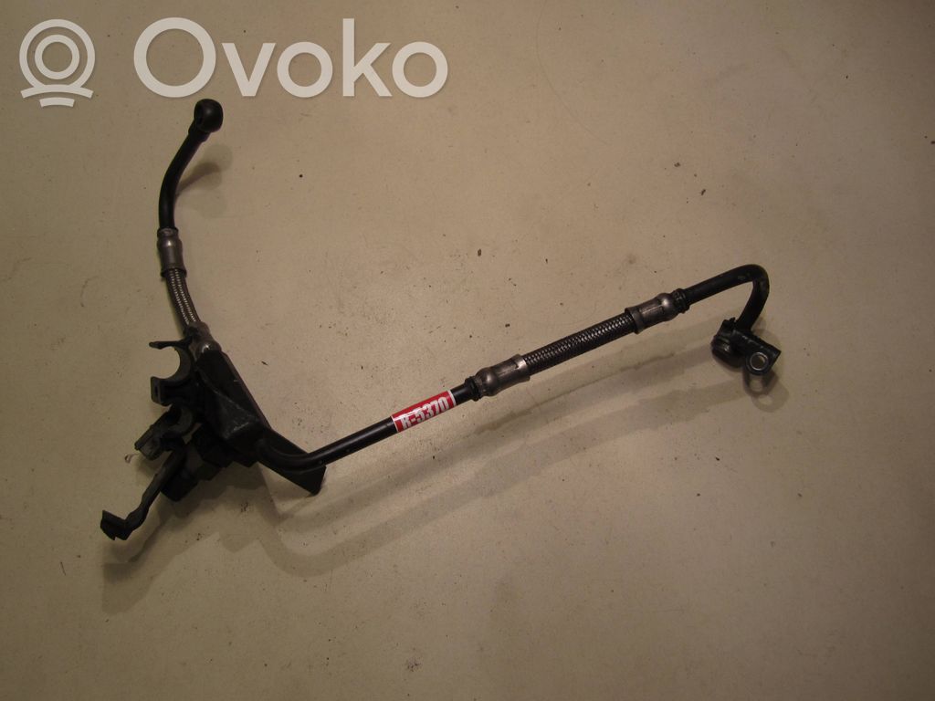 Audi A4 S4 B6 8E 8H Przewód olejowy smarowania turbiny 