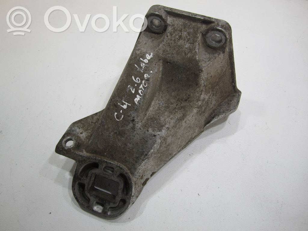 Audi 100 S4 C4 Engine mounting bracket 