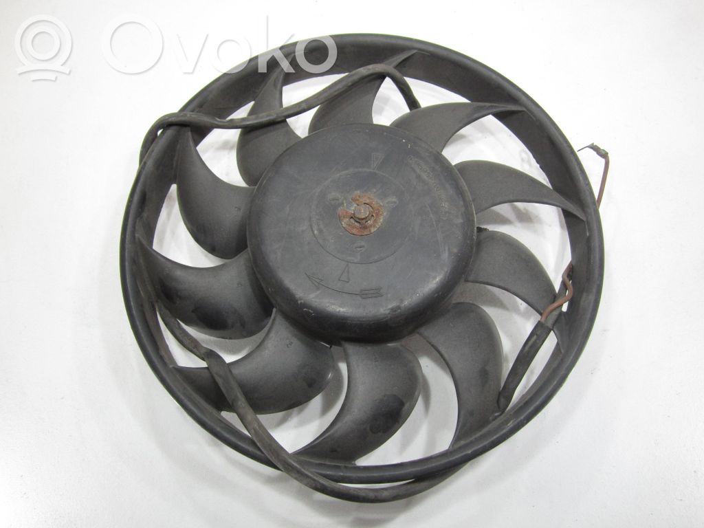 Audi 80 90 S2 B4 Elektrisks radiatoru ventilators 
