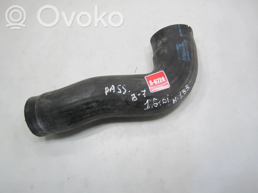 Volkswagen PASSAT B7 Intercooler hose/pipe 
