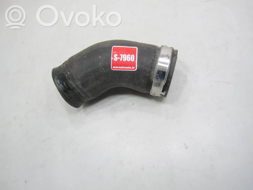 Volkswagen Golf VII Wąż / Rura intercoolera 