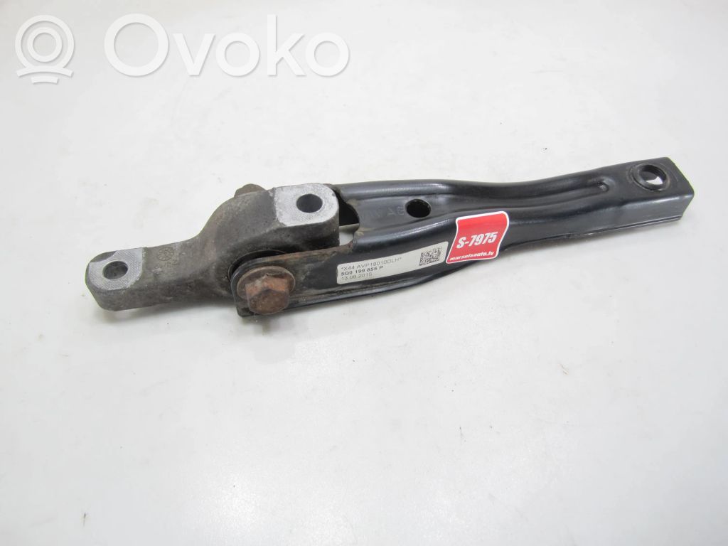 Volkswagen Golf VII Engine mounting bracket 