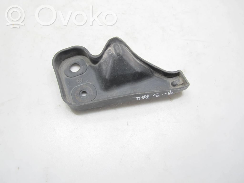 Audi A3 S3 A3 Sportback 8P Soporte de montaje del parachoques trasero 