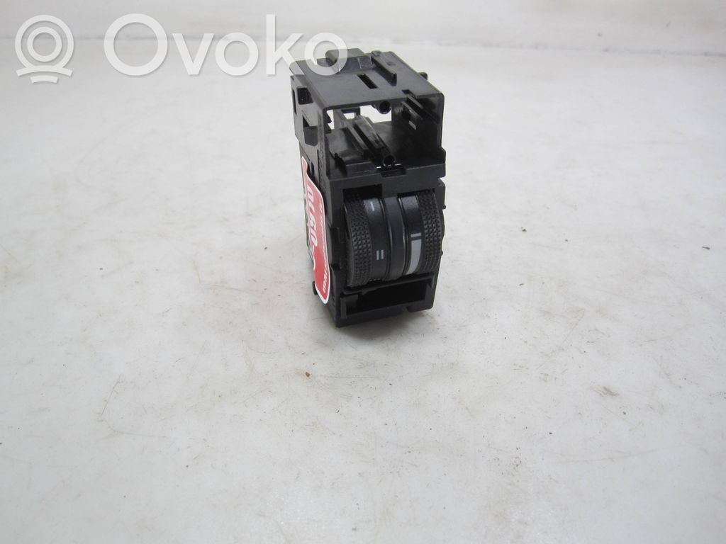 Audi A3 S3 8P Headlight level height control switch 