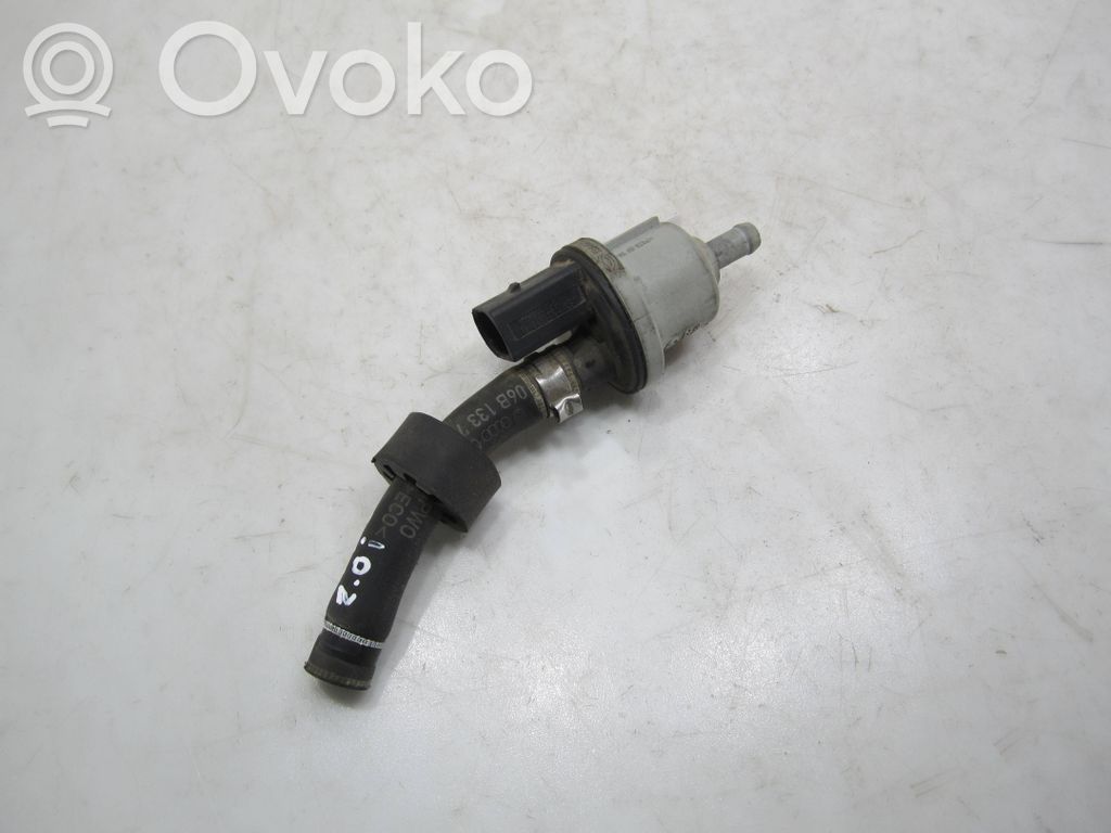 Audi A4 S4 B6 8E 8H Válvula de vacío (Usadas) 