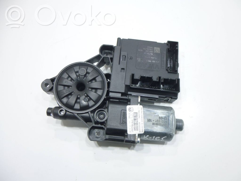 Volkswagen PASSAT B7 Etuoven ikkunan nostomoottori 