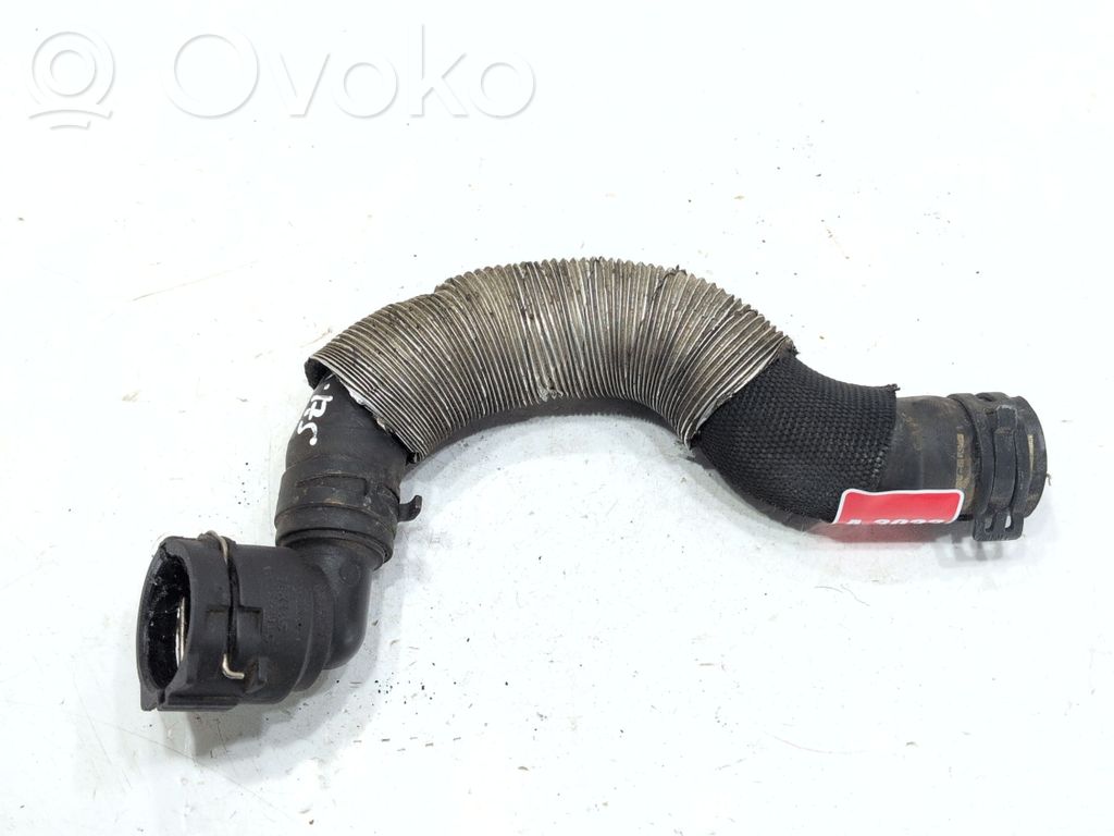 Audi A1 Conductă/furtun lichid de răcire motor 