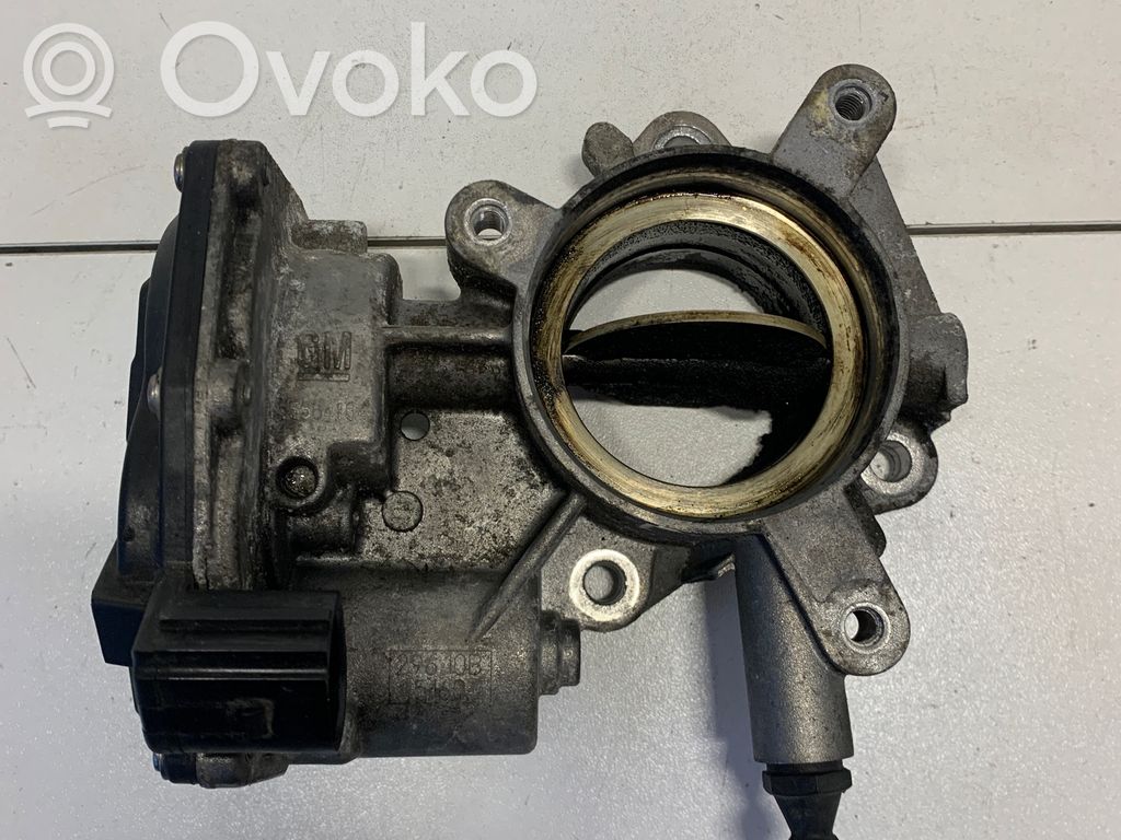 Opel Insignia A Kuristusventtiili 