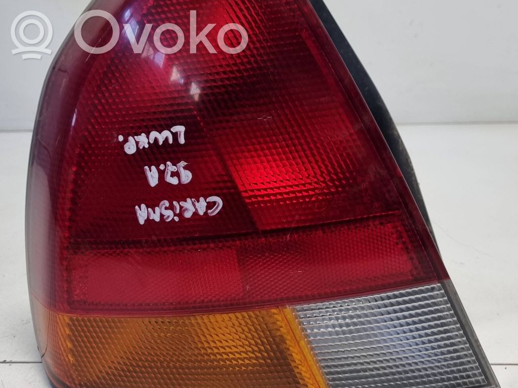Mitsubishi Carisma Feux arrière / postérieurs 