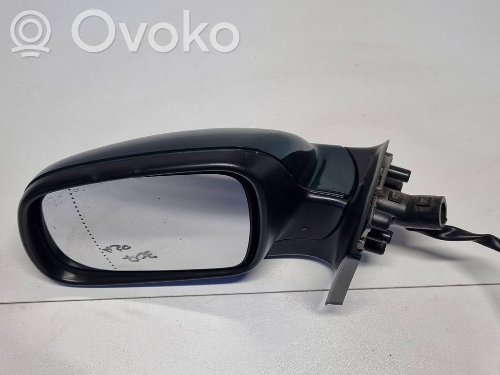 Peugeot 307 Front door electric wing mirror 