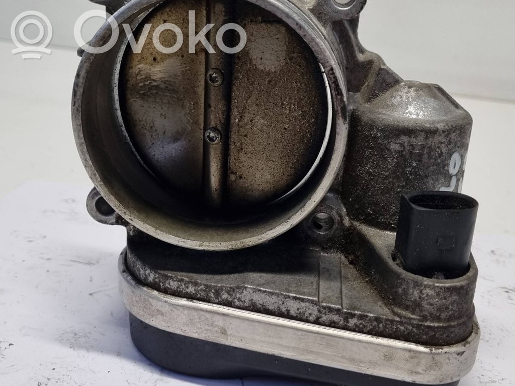 BMW 5 E60 E61 Droselinė sklendė 