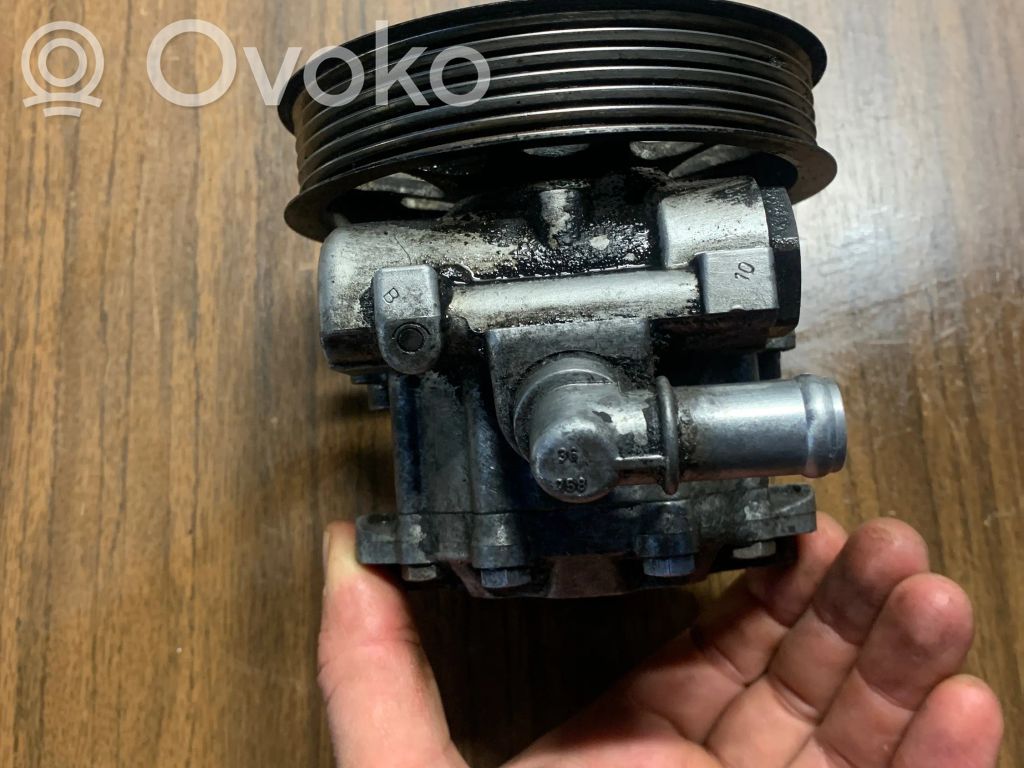 Saab 9-5 Ohjaustehostimen pumppu 
