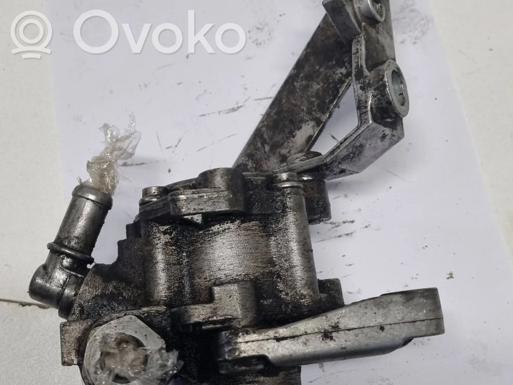 BMW 5 E60 E61 Power steering pump 