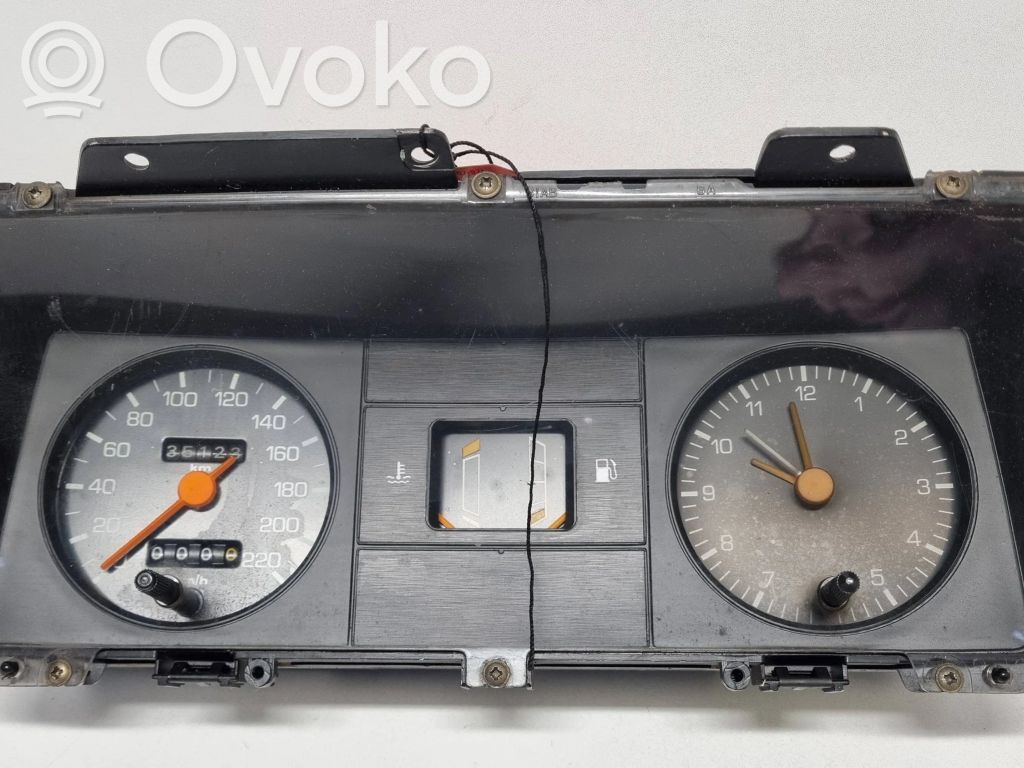 Ford Escort Speedometer (instrument cluster) 