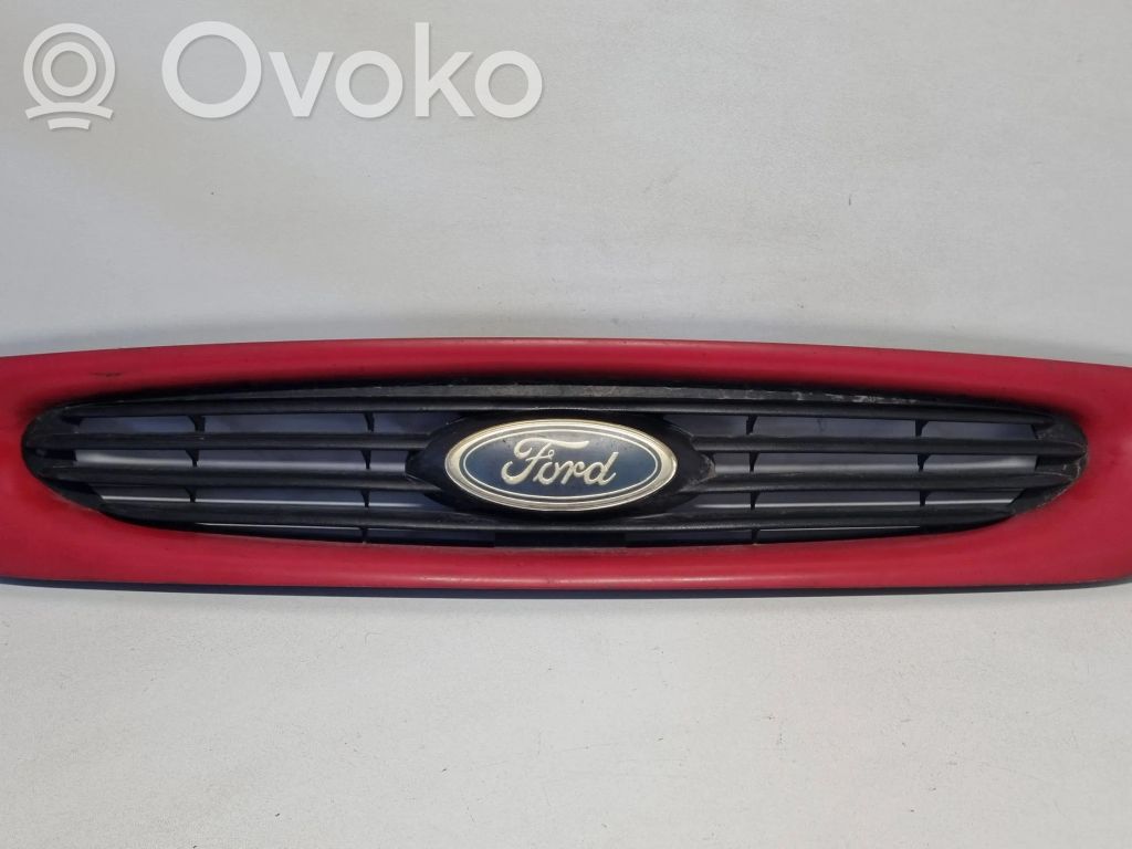 Front grill   93AG8B150CC