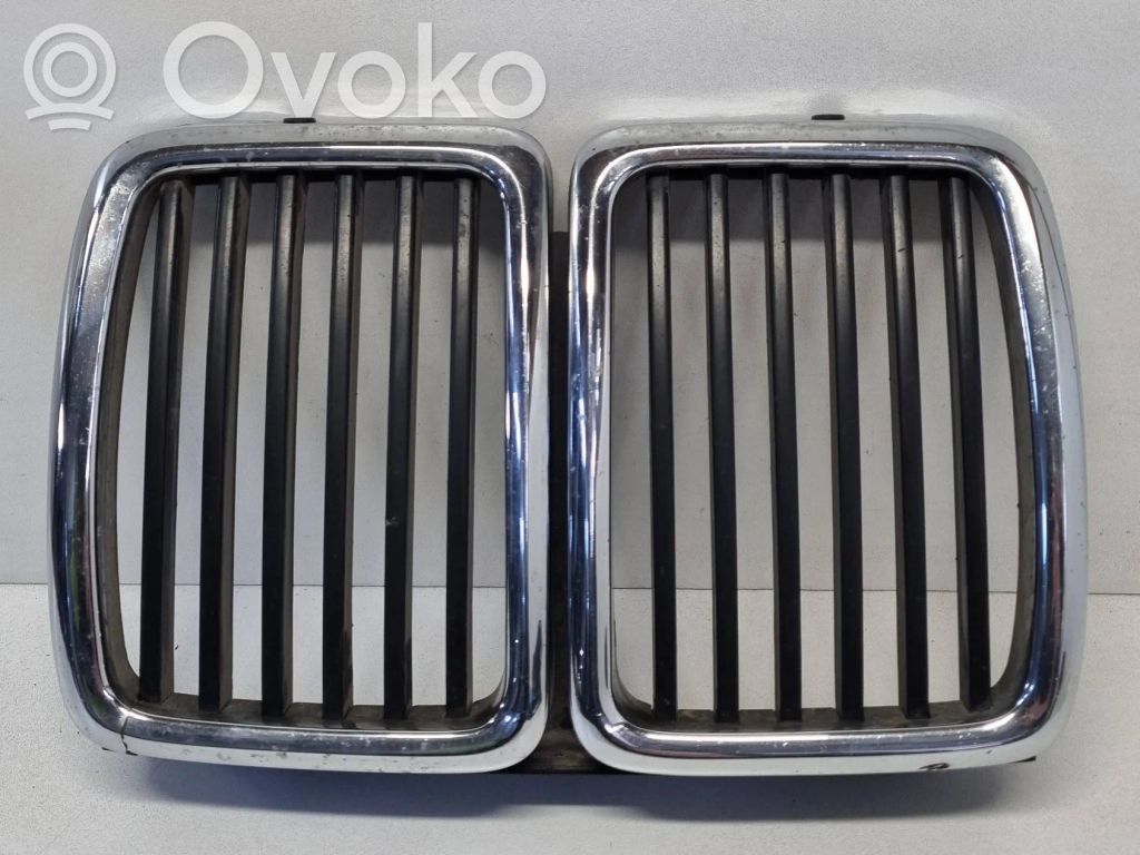 BMW 3 E30 Front grill 