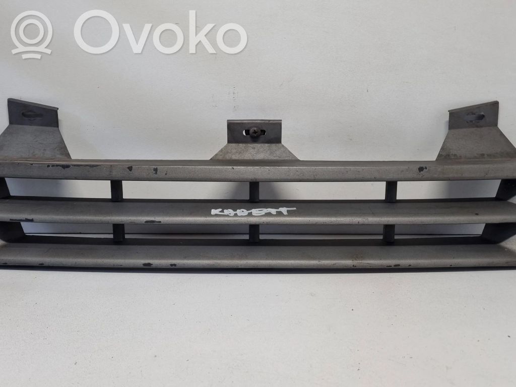 Opel Kadett E Front grill 