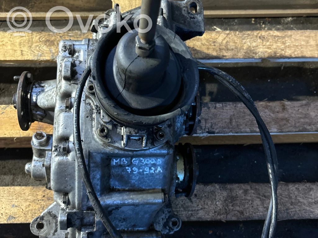 Mercedes-Benz G W460 Mechanizm różnicowy przedni / Dyferencjał 